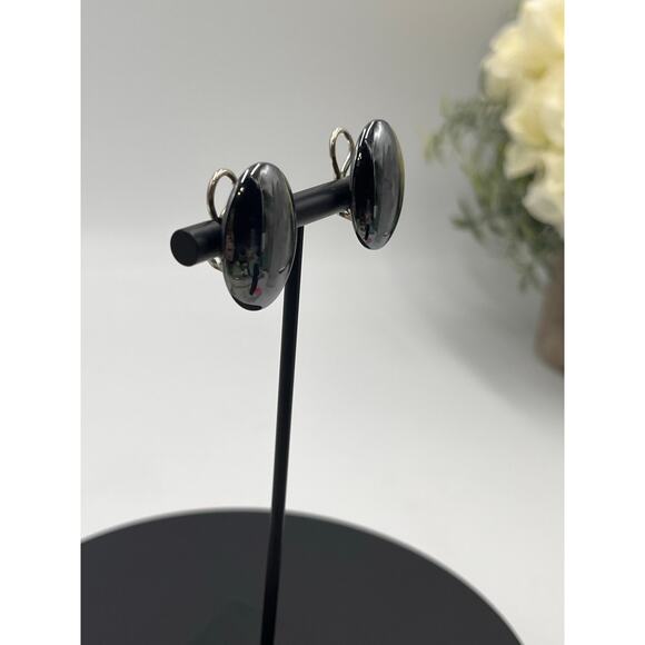 Margo Morrison Shiny Black Smooth Cabochon Hematite Sterling Silver Clip Earring - Picture 3 of 8